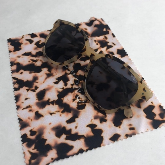 NEW KOMONO Renee Ivory Demi sunglasses (NWT) Cream Brown Tortoise main image 8